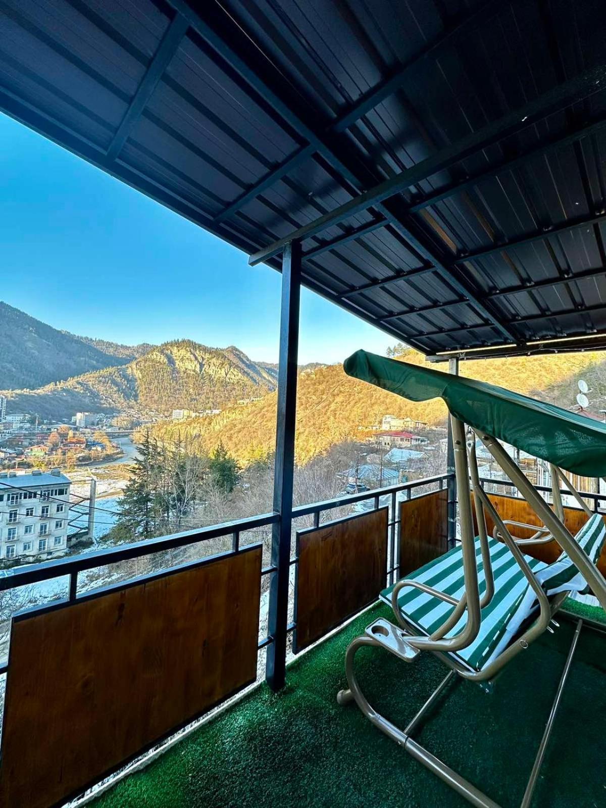 Woodland Borjomi Hotel Екстериор снимка